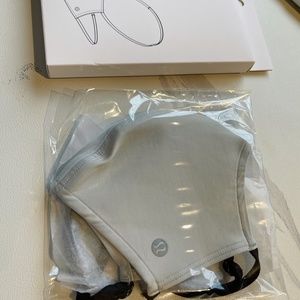 Lululemon Double Strap Face Mask one pack